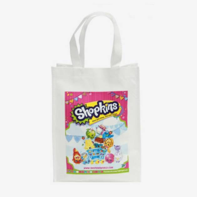 أكياس قماش بيضاء